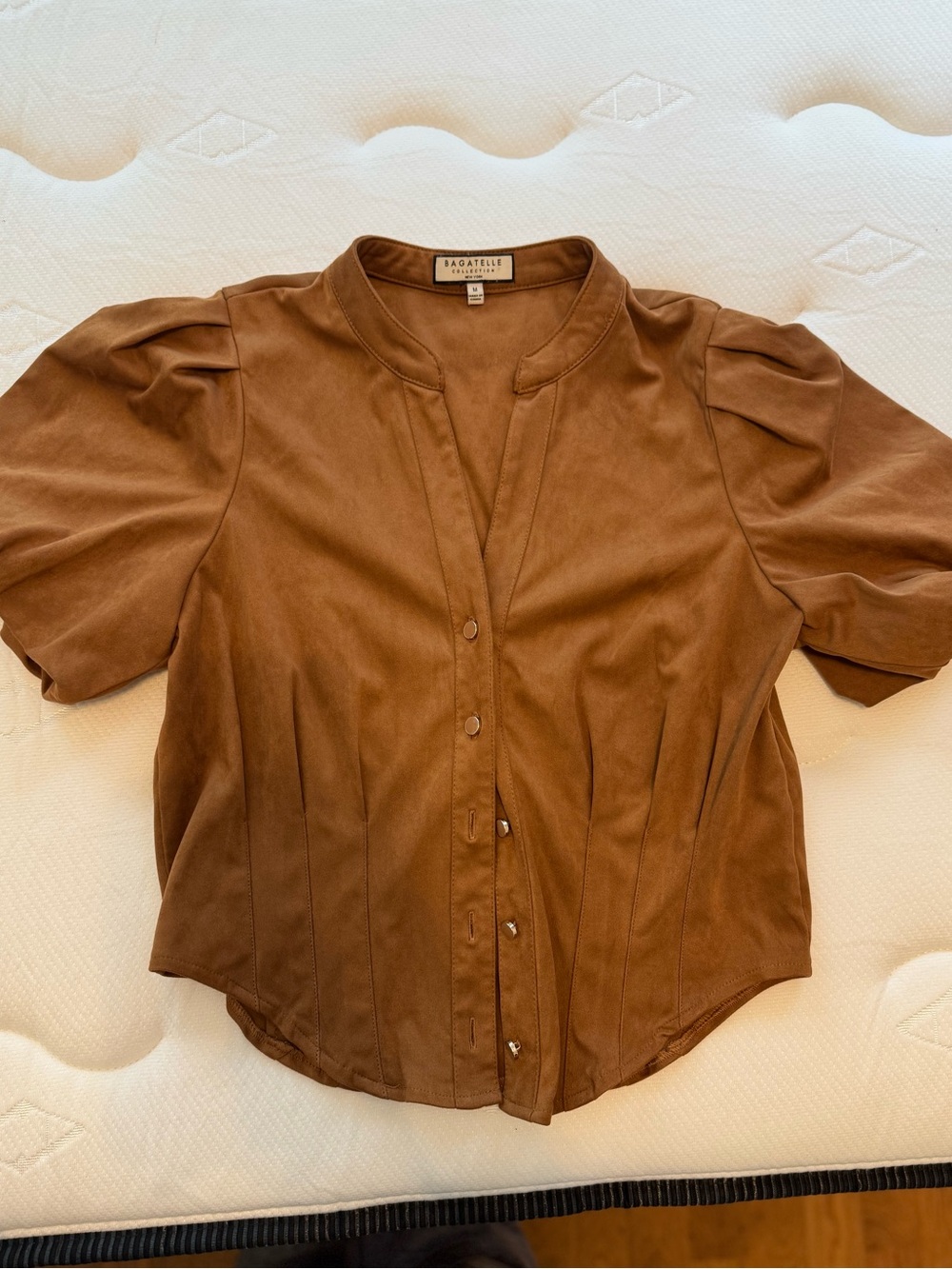 Bagatelle Brown Puff-Sleeve Button-Front Blouse